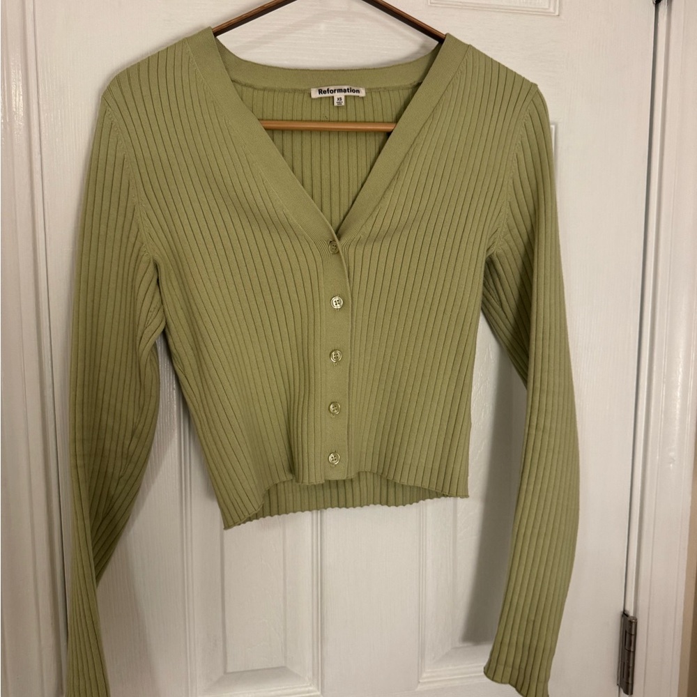 Reformation Ribbed V-Neck Cardigan in Green